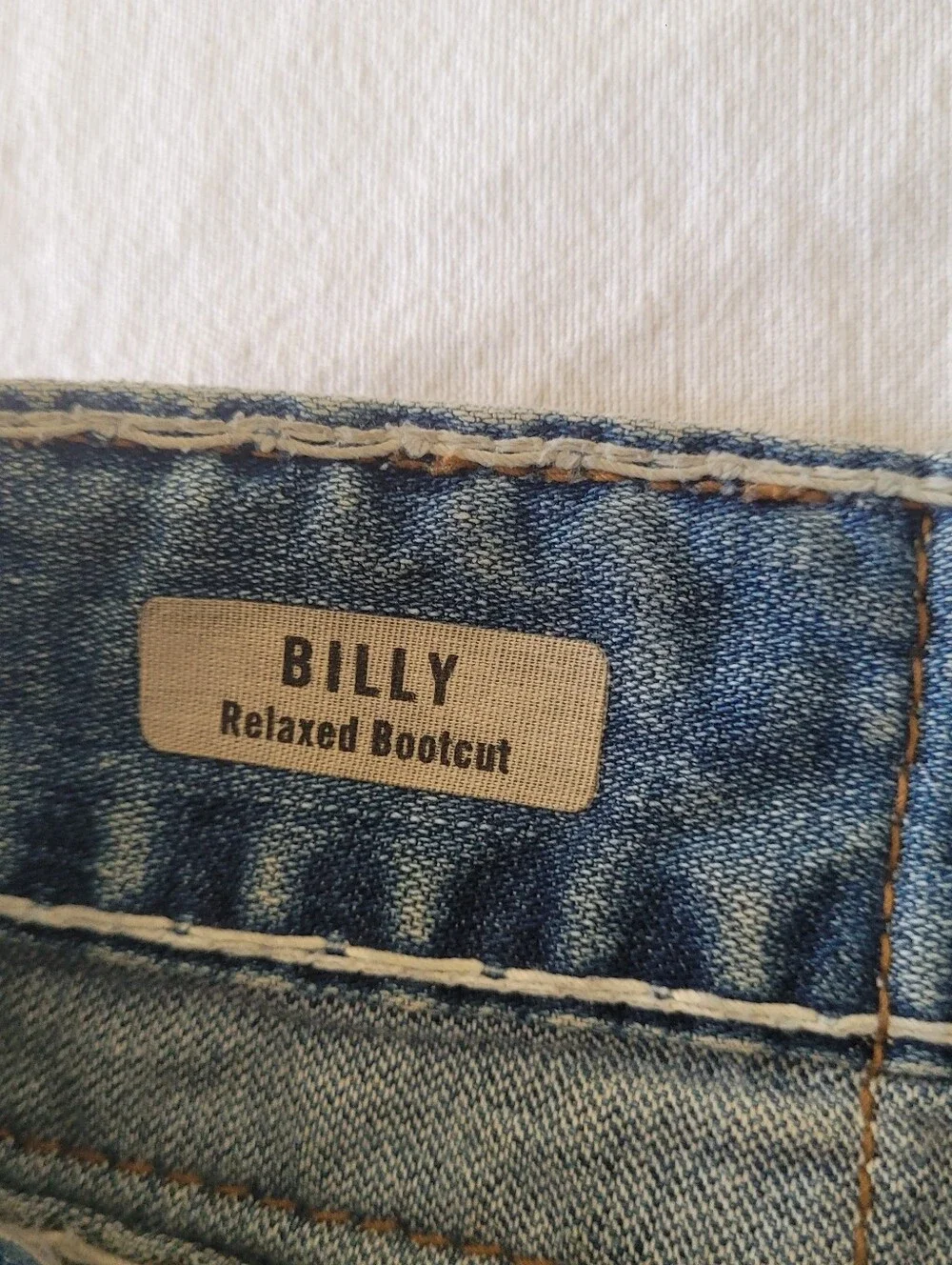 TRUE RELIGION Billy Relaxed Bootcut Flap Blue Denim Size 28 Western Cowboy Rodeo